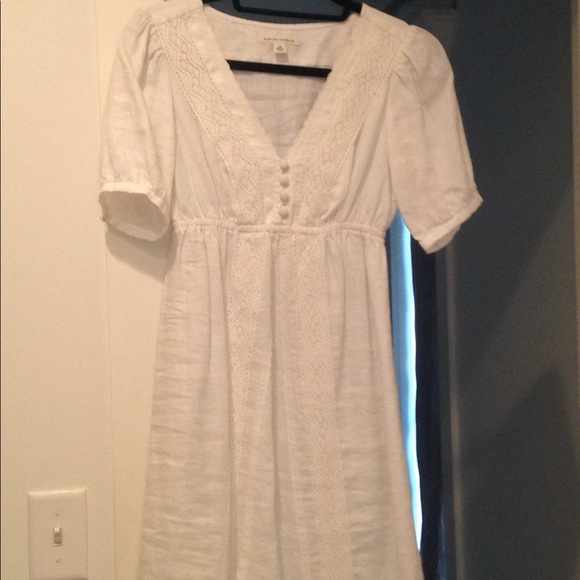 Banana Republic Dresses & Skirts - White linen dress Banana Republic Dresses & Skirts - White linen dress